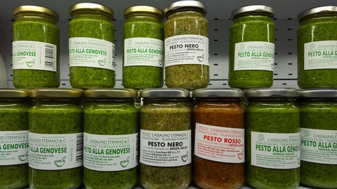 Pesto vero genovese con e senza aglio